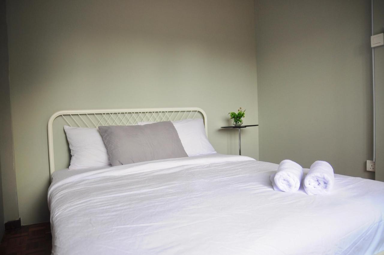 Grayhaus Spacious Bungalow & Garden Villa - Ss3 Petaling Jaya, Near Sunway - Stay Only No Events Экстерьер фото
